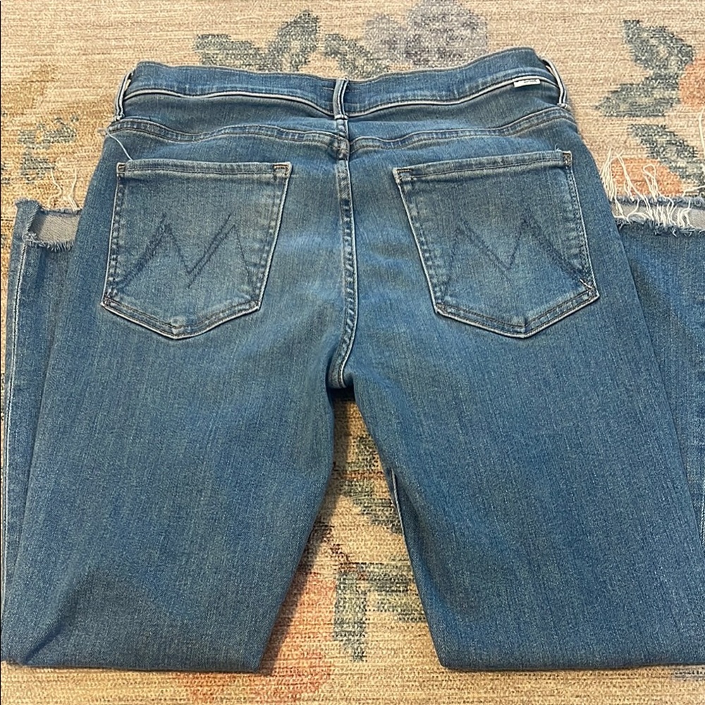 Mother insider crop step fray jeans size 31